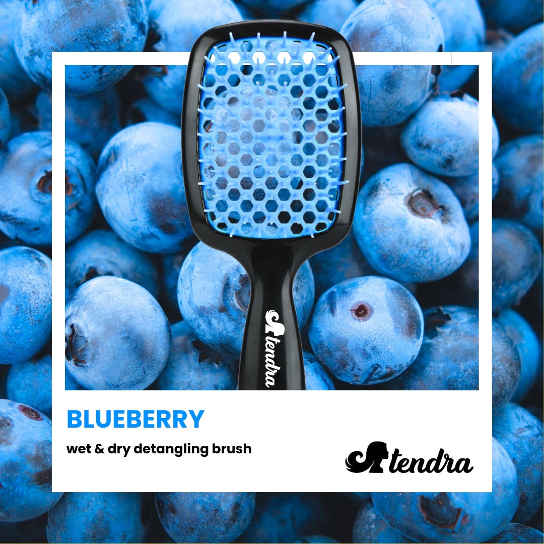 Tendra™ Detangling Brush
